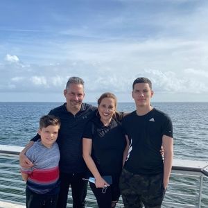 Meet your Posher, Ailen